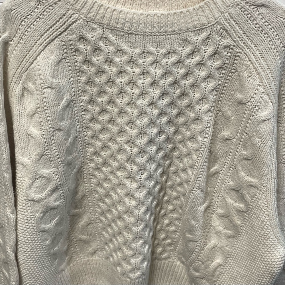 Universal Threads Cozy Cream Cable Knit Crew Sweater XXL - Picture 3 of 6